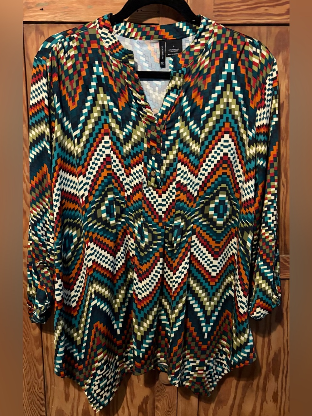 New Directions women’s Patterned Button-Front Blouse - Multicolor - Large. EUC